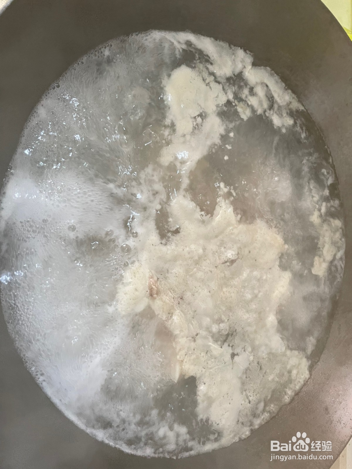 黄豆焖猪蹄的做法