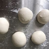 在家制作美味的荷叶饼