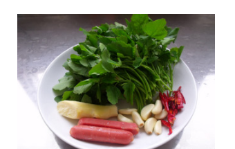 怎么做香肠炒灰灰菜