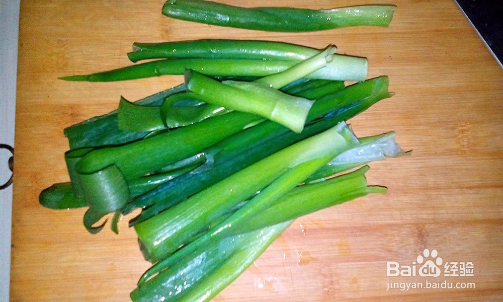 酱香青葱小咸菜的做法