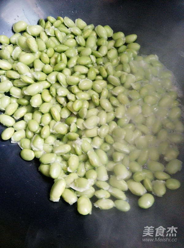 剁椒炒毛豆的做法