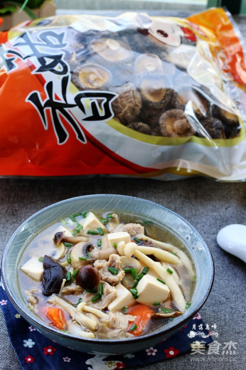 杂菌豆腐煲的做法