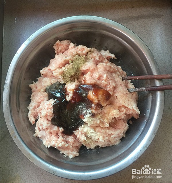 如何自制酥炸团圆肉圆子
