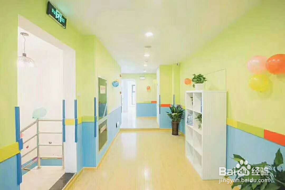 小学时孩子是否应该送去上托管班?