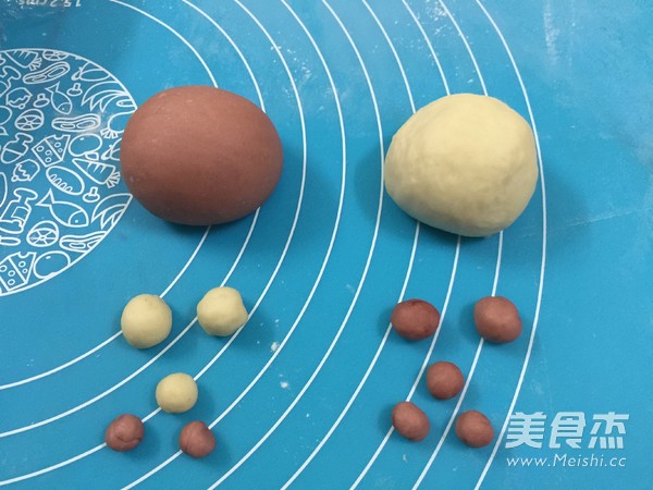 花环与熊熊面包