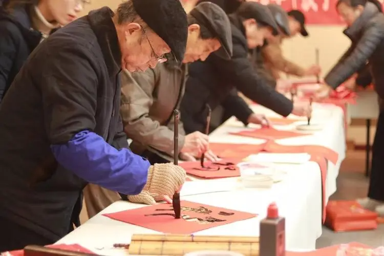 成语对联怎么贴