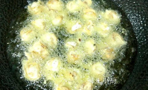 扇贝肉营养丰富，它都有哪些做法