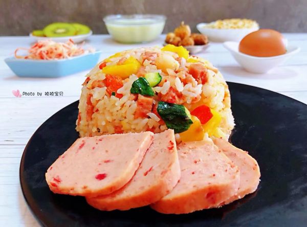 #换着花样吃早餐#菠萝虾仁炒饭