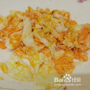 青椒火腿蛋炒蛋的做法