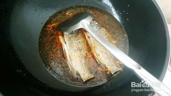 水煮花雕鱼的做法