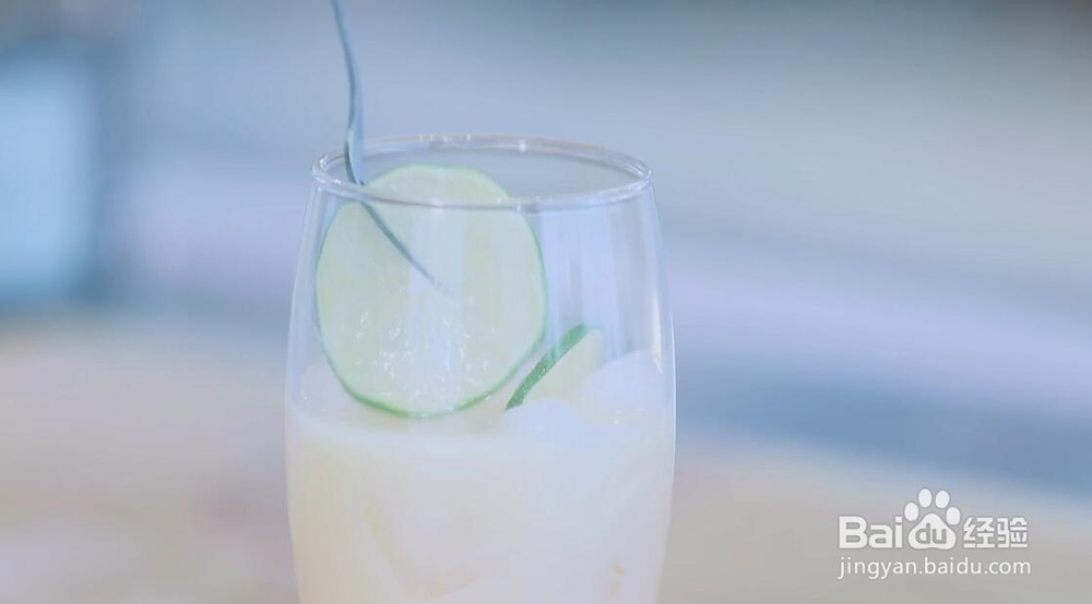 忍不住流口水的酒酿养乐多红茶