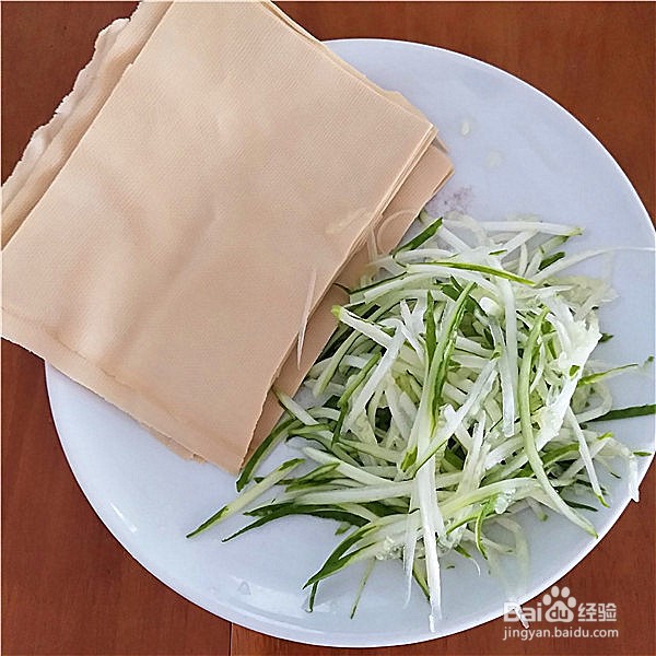 炒肉丝怎么炒嫩不粘锅