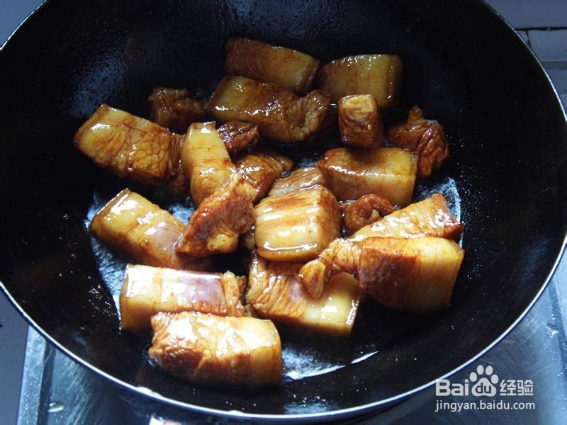 天凉了，吃点肉肉好过冬------口蘑红烧肉