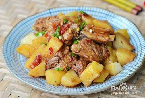 土豆排骨家常做法