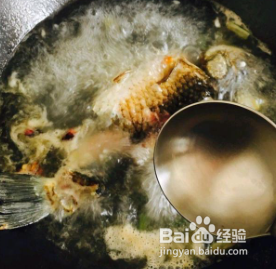 如何做萝卜丝鲫鱼汤