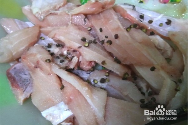 炸圆子剩下的大鱼骨该怎样清理和分解