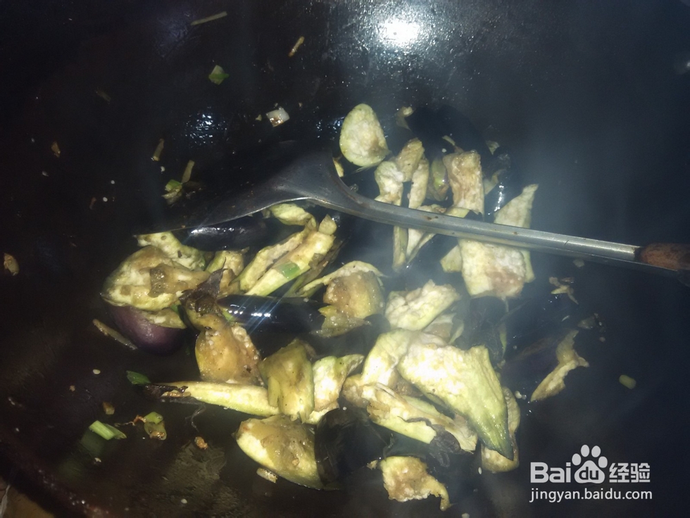 葱姜爆土豆炖茄子