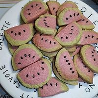 如何制作西瓜曲奇