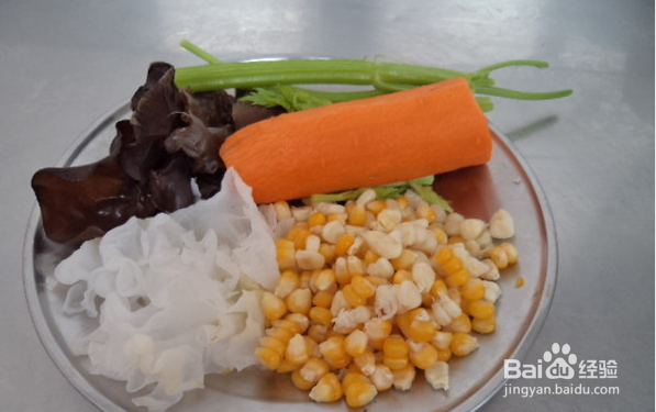 制作玉米水饺