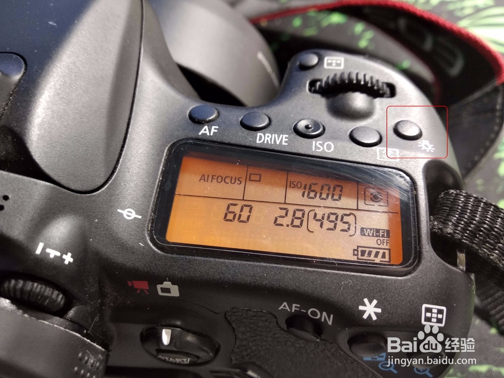 怎么快速学会使用佳能70D单反相机的基本操作？