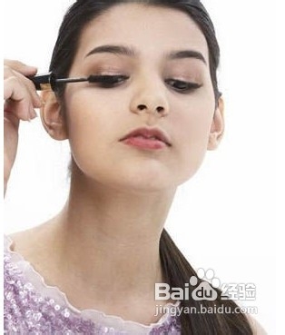 容易脱妆怎么办 小补丁解决掉妆没烦恼