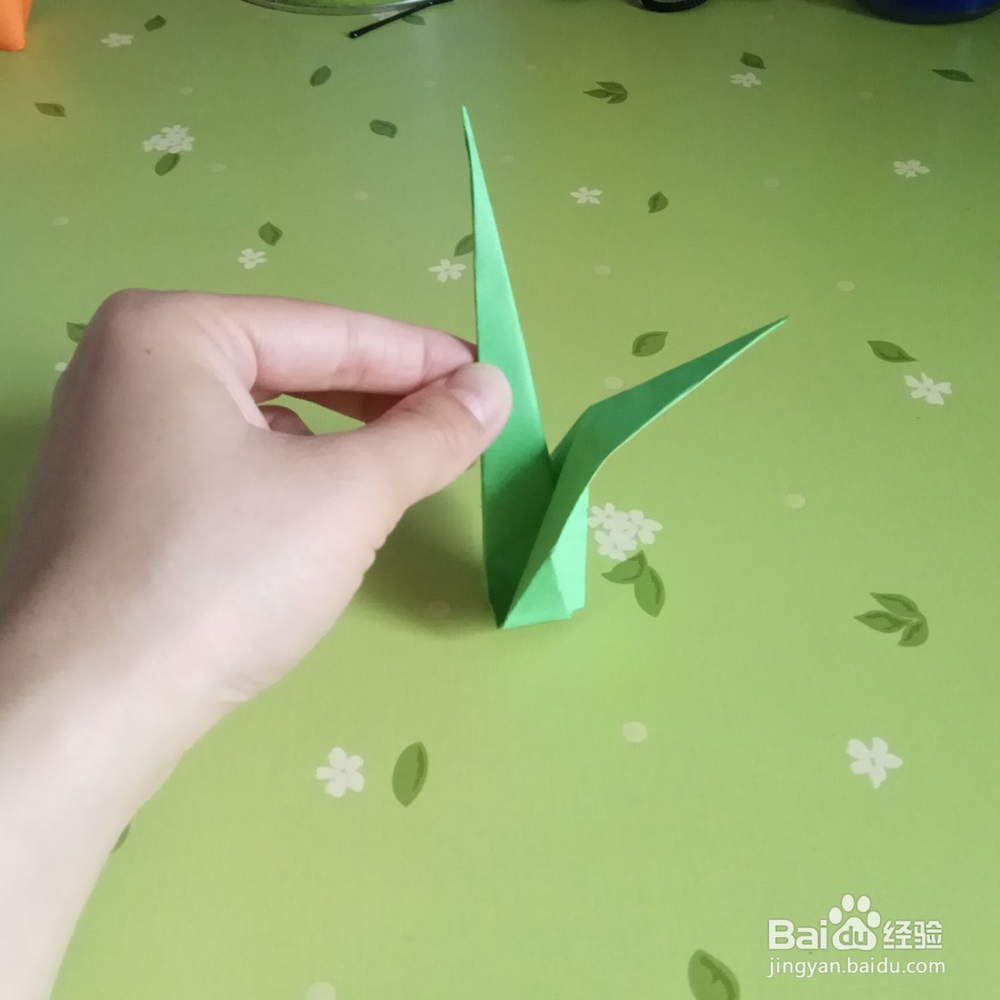 漂亮花朵的折法步骤图 教你怎么折纸玫瑰花