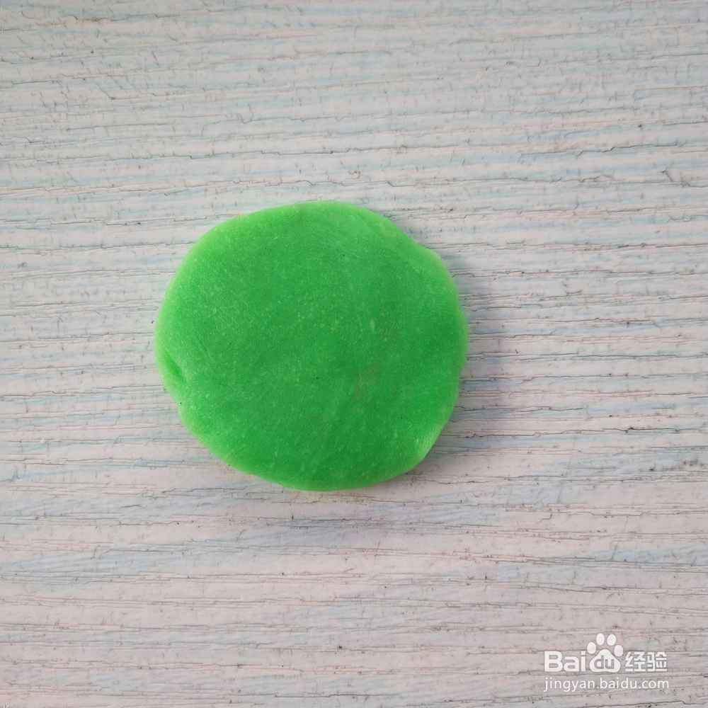 圣诞树怎么用橡皮泥做