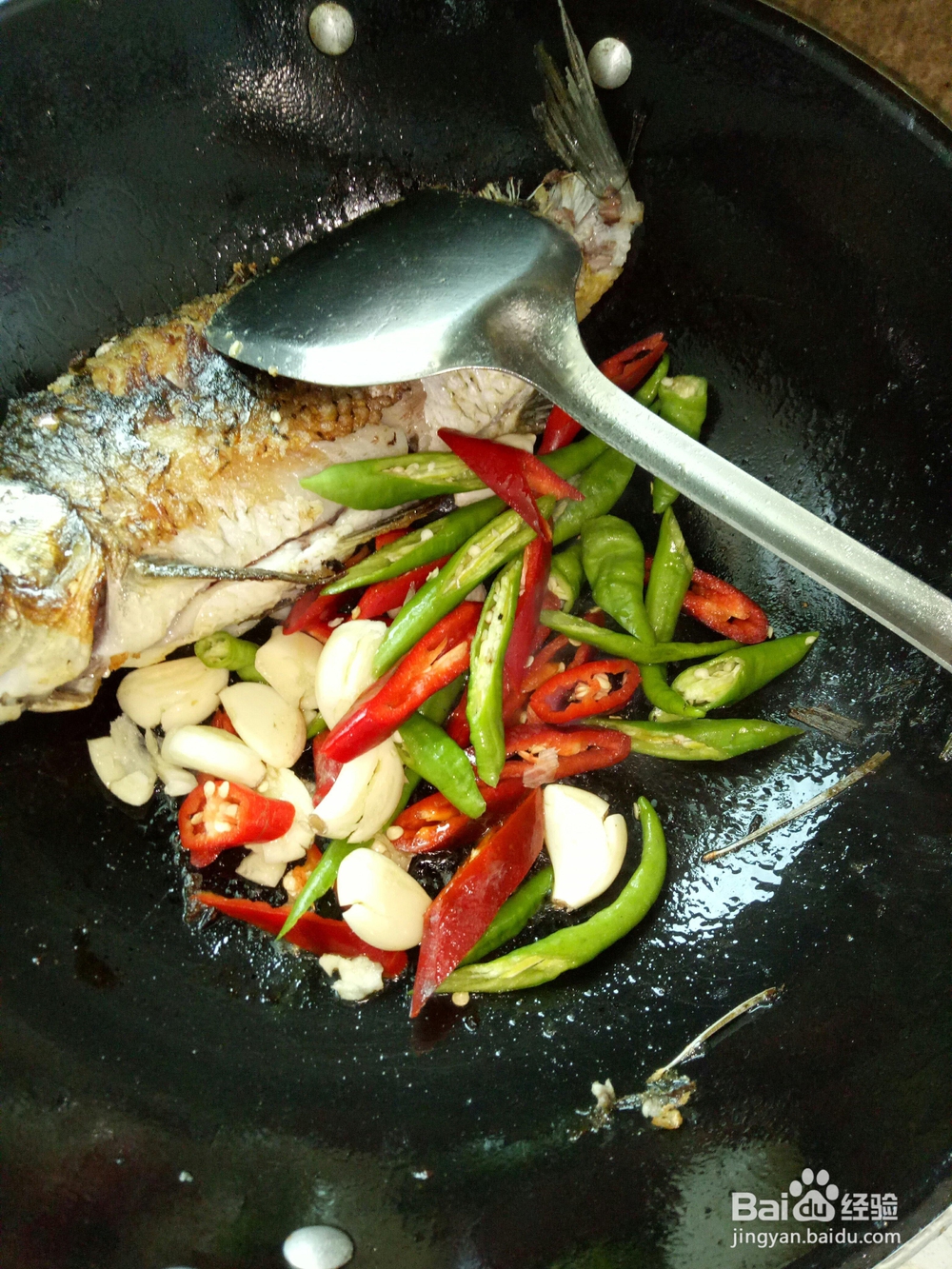 老厨师教你做紫苏鱼汤