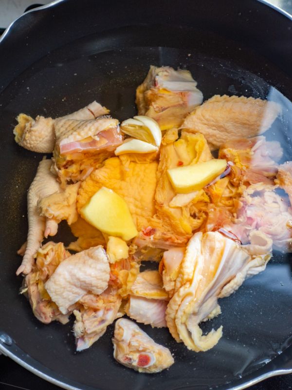 奶香椰汁猪肚鸡汤