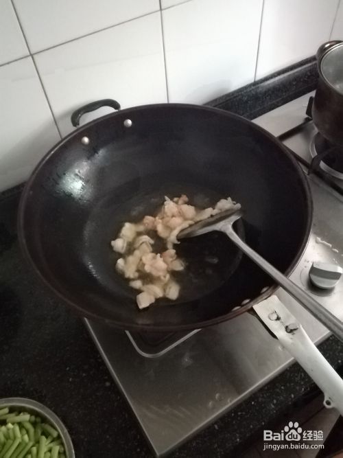 如何做蒜条炒肉丝