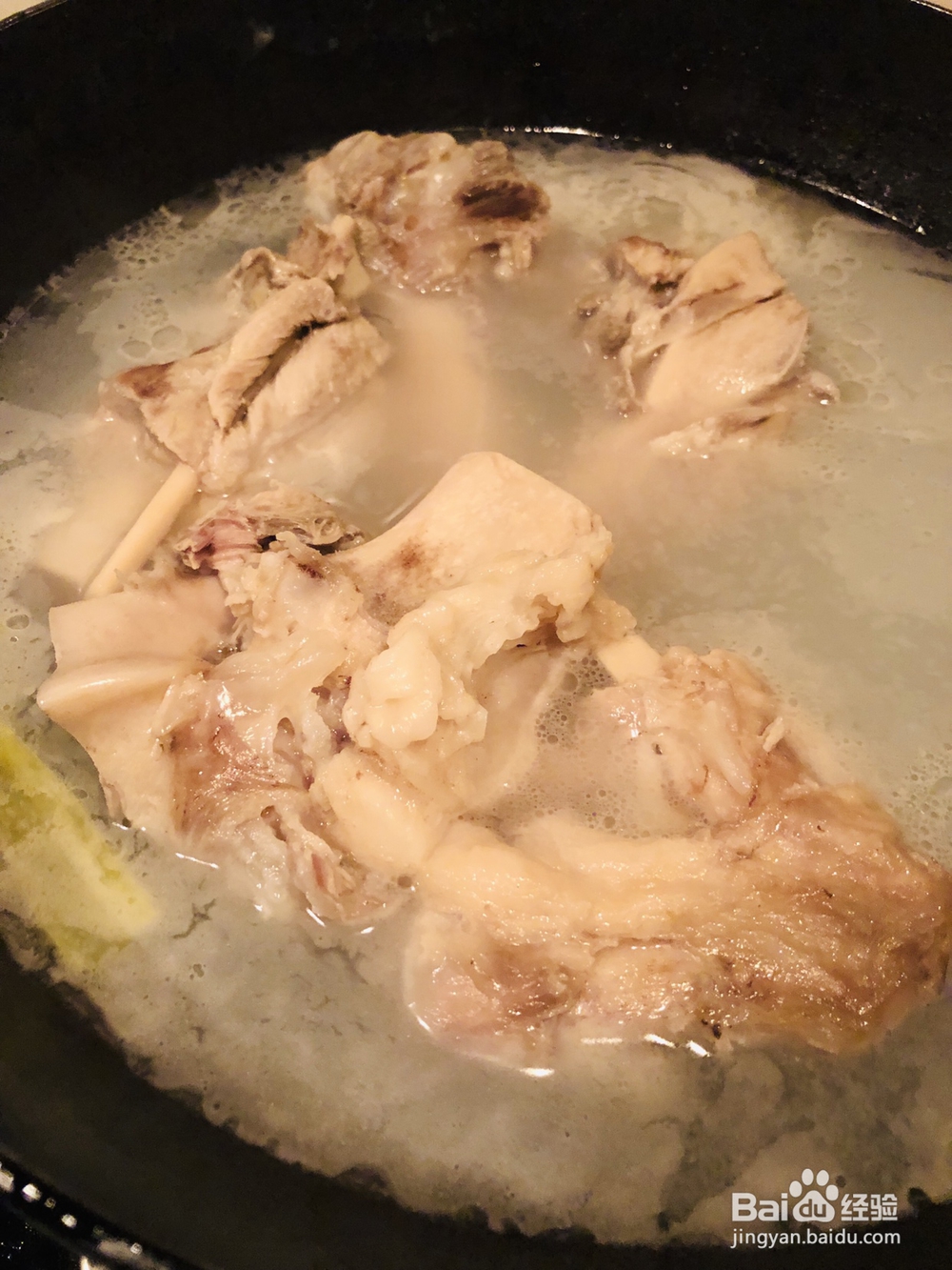 不费事做骨汤馄饨