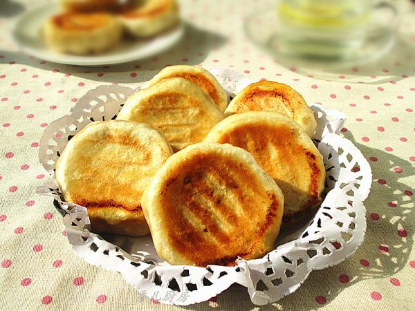 榨菜笋丁鲜肉饼