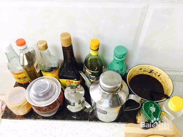 麻辣肉汤圆的做法