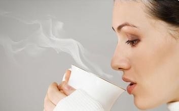 有些小毛病,喝水就能解决。