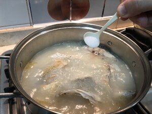 鲜嫩美味的鱼汤