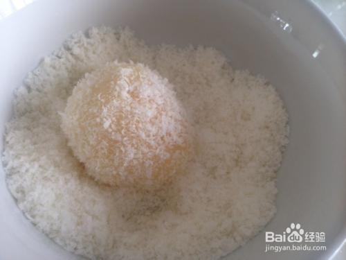 如何做一份芒果椰香糯米糍