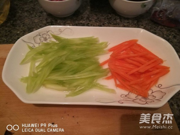 鱼香肉丝的做法