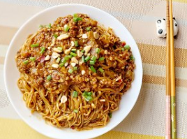 鱼香肉沫茄子焖面的做法