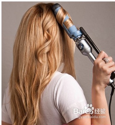 鱼骨辫盘发怎么做