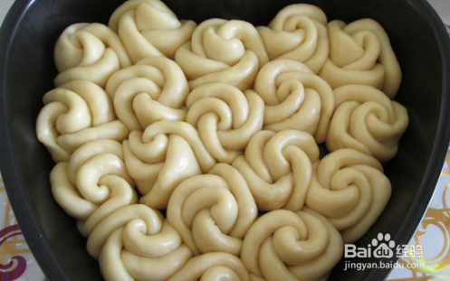 蛋奶玫瑰花小面包