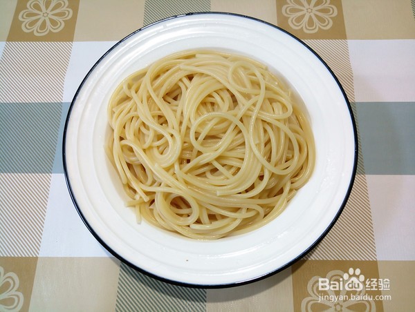 教你怎么做番茄豌豆肉酱意面