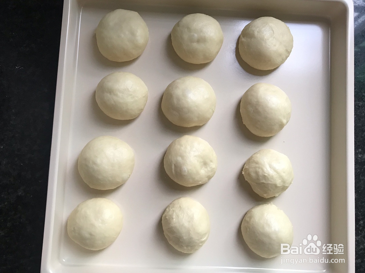 松软牛奶卷的做法