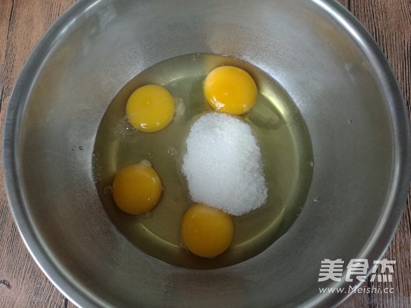 可萌可萌的小鸡