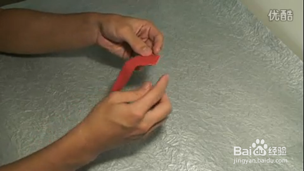 如何用纸叠星星