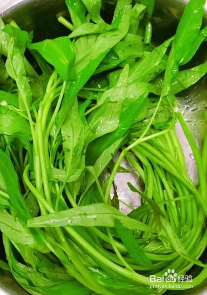 爆炒空心菜的做法