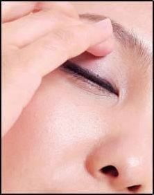 快速有效去眼袋6招去泡泡眼