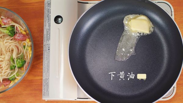 意大利面欧姆蛋