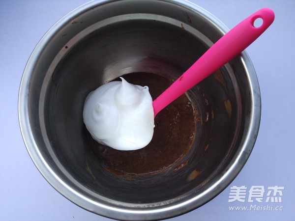 可可戚风奶油蛋糕