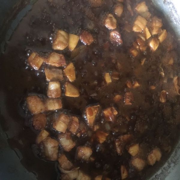 五花肉烧黄花鱼