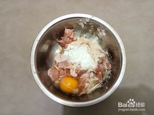 煎鸡腿肉的做法